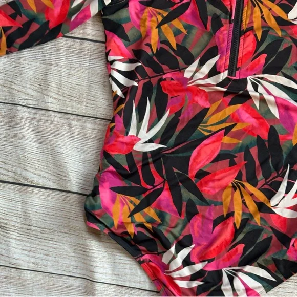 Billabong size large core mock neck long sleeve swim suit rash guard - Picture 11 of 15